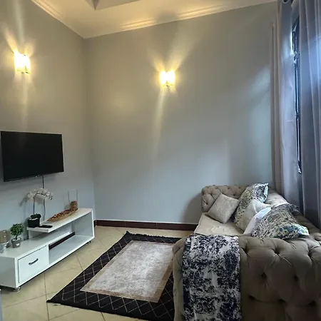 Amazing Home Stays 5 Dar es Salaam Exterior photo